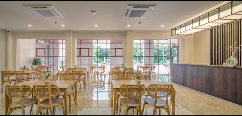Nakhonratchasima Kio Hotel Korat מראה חיצוני תמונה